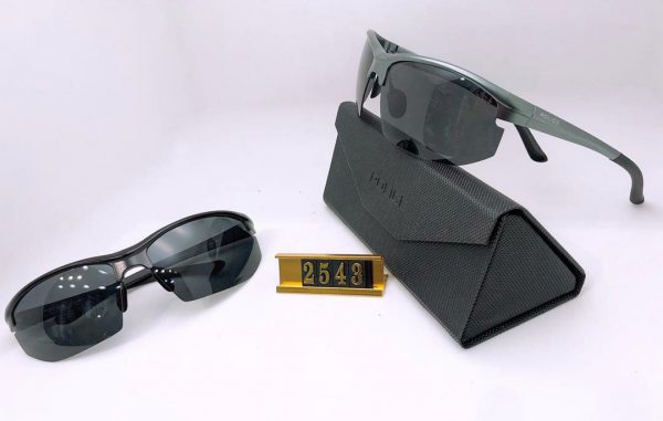 عینک آفتابی ایتالیایی برند پلیس کد:2543
